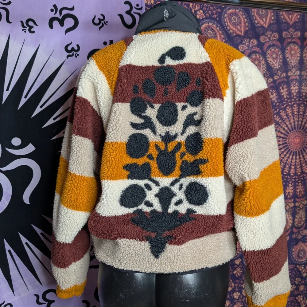 FP Movement By Free People Hit The Slopes Printed Fleece Jacket Size XS - Picture 6 of 8
